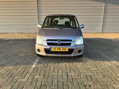 Opel Agila