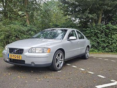 Zilver Gebruikt 2006 Volvo S60 Sedan | € 6.499 (Duur)