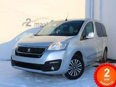 tweedehands Peugeot Partner 1.2i Airco/Navi/Cruise 2 JAAR garantie!