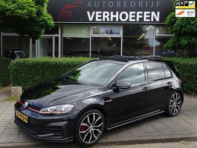 Zwart Gebruikt 2017 VW Golf VII GTI Hatchback | € 21.950 (Eerlijke prijs)