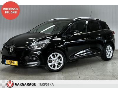 tweedehands Renault Clio IV Estate 0.9 TCe Limited /Apple + Android /KEYLESS! /DAB+! /Navi /Airco /Cruise /Elek. pakket /Bluetooth /16"LMV /LED Dagrijverl. /Extra getint glas /PDC /Dakrails /Armsteun /Isofix.