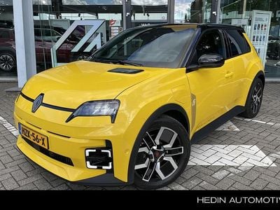 Geel Gebruikt 2025 Renault R5 Komfort Hatchback | € 31.840 (Eerlijke prijs)