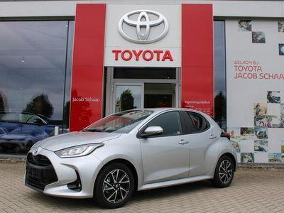 tweedehands Toyota Yaris Hybrid 1.5 Hybrid Dynamic Limited Automaat 116pk | Apple