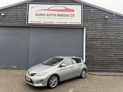 Grijs Occasion 2014 Toyota Auris Hybrid Hatchback | € 9.450 (Eerlijke prijs)