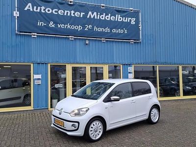 Hatchback Gebruikt 2013 VW up! Hatchback | € 5.950 (Goede deal)