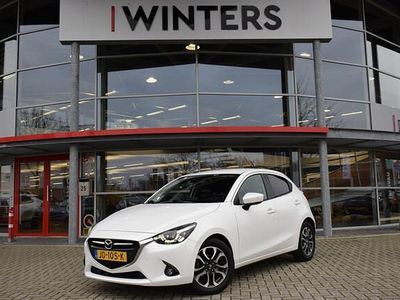 Wit Gebruikt 2016 Mazda 2 Hatchback | € 12.845 (Iets duurder)
