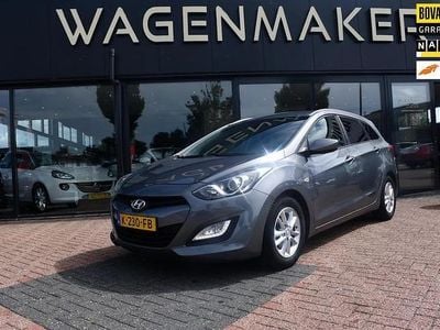 Grijs, metallic lak Gebruikt 2014 Hyundai i30 Stationwagen | € 10.450 (Goede deal)