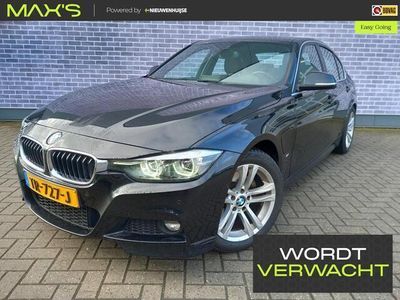 BMW 330e