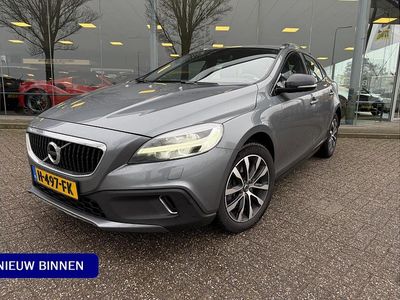 Grijs Occasion 2020 Volvo V40 Business Edition Hatchback | € 17.845 (Super prijs)