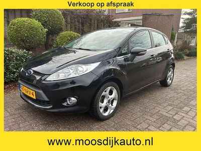 Zwart Occasion 2010 Ford Fiesta Titanium Hatchback | € 5.795 (Iets duurder)