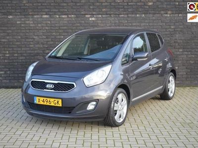 tweedehands Kia Venga 1.6 CVVT ExecutiveLine | Cruise controle | Parkeer sensoren | Stoelverwarming | Multimedia voorbereiding