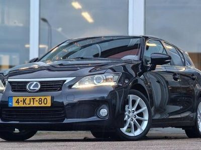 Lexus CT200h