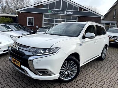 tweedehands Mitsubishi Outlander 2.4 PHEV Intense Trekhaak, Camera, 18''Lmv, Carpl