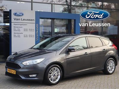Grijs Gebruikt 2016 Ford Focus Titanium Hatchback | € 12.700 (Eerlijke prijs)