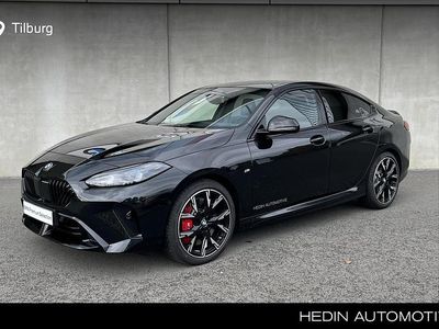 Zwart (metallic) Gebruikt 2025 BMW 220 Comfort Edition Coupé | € 53.880