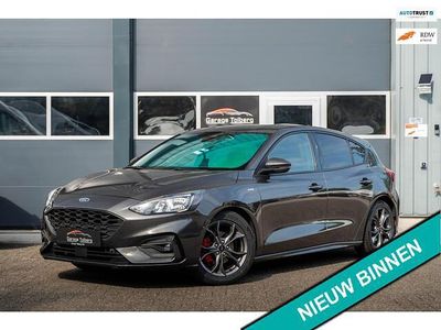 Grijs Occasion 2019 Ford Focus Business Edition Hatchback | € 14.500 (Eerlijke prijs)
