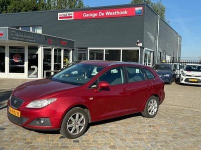 Rood Gebruikt 2011 Seat Ibiza ST Ecomotive Stationwagen | € 1.950 (Goede deal)