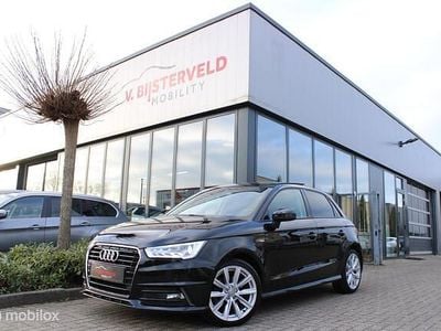 Zwart Occasion 2017 Audi A1 Sportback S-Line Hatchback | € 14.945 (Iets duurder)
