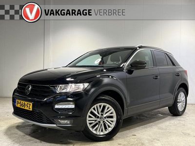 Zwart Gebruikt 2022 VW T-Roc Style SUV | € 21.940 (Goede deal)