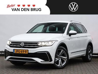 Wit Occasion 2024 VW Tiguan Business SUV | € 42.695 (Iets duurder)