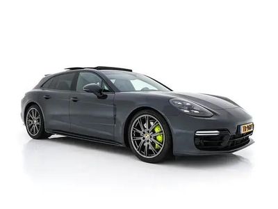 Grijs (metallic) Occasion 2018 Porsche Panamera Sport Turismo Stationwagen | € 64.945 (Duur)