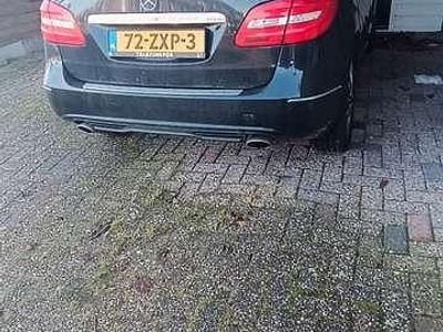 Zwart Occasion 2013 Mercedes B250 Ambition MPV | € 10.500