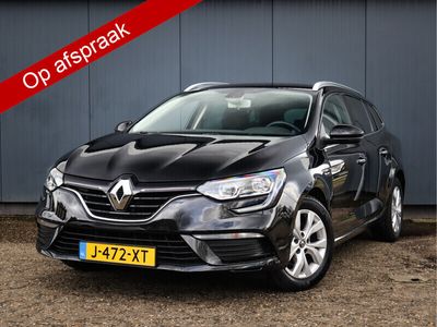 tweedehands Renault Mégane IV Estate 1.3 TCe Limited (141PK), 1ste-Eigenaar, Keurig-Onderh., Navigatie/Apple-Carplay/Android-Auto, Parkeersensoren, Trekhaak, Airco/Climate-Control, Keyless-Entry/Start, LM.-Velgen-16Inch, Cruise-Control, DAB, Privacy-Glas, NL-Auto