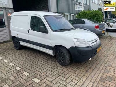 tweedehands Citroën Berlingo 1.6 HDI 800 verstuiver lekt