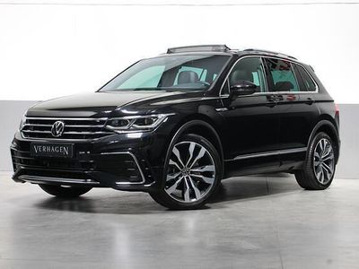 Zwart Gebruikt 2021 VW Tiguan R-line SUV | € 47.950