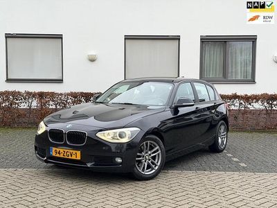 Zwart Gebruikt 2012 BMW 116 Hatchback | € 5.995 (Eerlijke prijs)