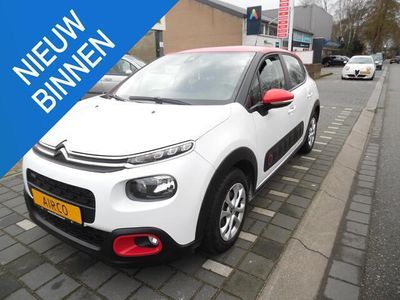 tweedehands Citroën C3 1.2 PureTech Feel Edition airco. cruise control, navigatie wit/rood