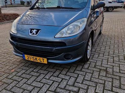 Occasion 2006 Peugeot 1007 MPV | € 2.795 (Eerlijke prijs)