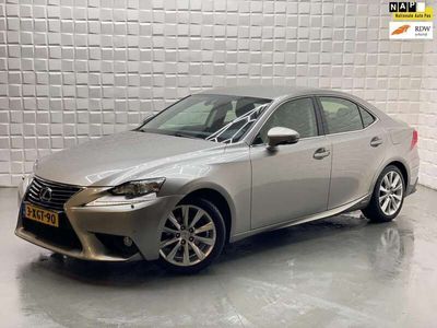 Lexus IS300