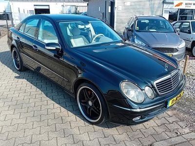 Occasion Mercedes E240 Avantgarde 177 PK (130 kW) 2002 Zwart (metallic) Sedan
