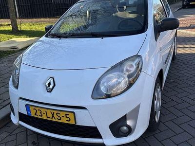 Wit Occasion 2010 Renault Twingo Authentique Hatchback | € 1.850 (Goede deal)