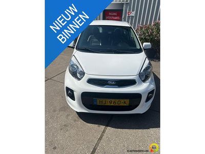 Wit Occasion 2015 Kia Picanto Hatchback | € 6.950 (Eerlijke prijs)