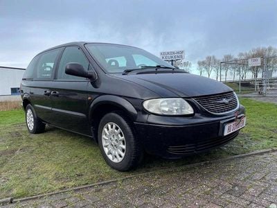 Zwart Gebruikt 2004 Chrysler Voyager MPV | € 2.299 (Iets duurder)