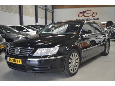 Zwart Occasion 2004 VW Phaeton Sedan | € 4.950