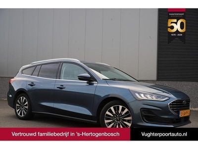 Blauw (metallic) Gebruikt 2023 Ford Focus Titanium X Stationwagen | € 20.940 (Iets duurder)