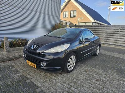 Zwart Gebruikt 2007 Peugeot 207 CC Cabriolet | € 2.250 (Iets duurder)