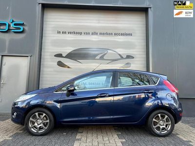 tweedehands Ford Fiesta 1.25 Champion 2012 airco clima nieuwe apk velgen bluetooth xenon