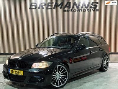 Zwart Occasion 2010 BMW 320 Executive Stationwagen | € 13.450