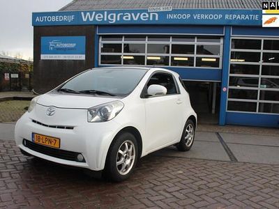 Toyota iQ