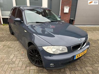 tweedehands BMW 118 118 1-serie i Executive / Navi / Camera / PDC / Sto