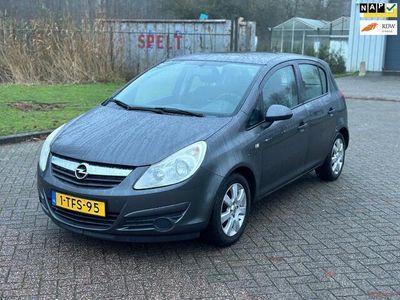 tweedehands Opel Corsa 1.2-16V '111' Edition