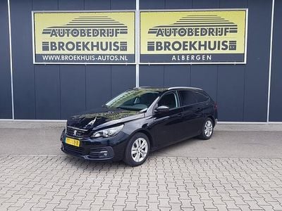 Occasion Peugeot 308 SW 110 PK (80 kW) 2018 Zwart (metallic) Stationwagen
