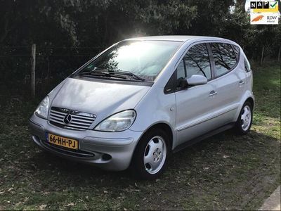 tweedehands Mercedes A160 Elegance Lang, met airco in mooie staat ! Youngtimer !