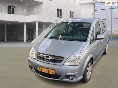 Grijs Occasion 2009 Opel Meriva Cosmo MPV | € 3.450 (Eerlijke prijs)