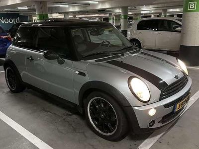 Grijs Gebruikt 2005 Mini Cooper Hatchback | € 2.100 (Goede deal)