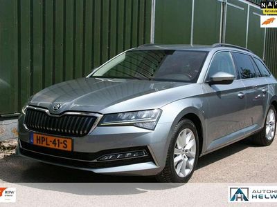 Grijs Occasion 2021 Skoda Superb Business Line Stationwagen | € 20.950 (Goede deal)